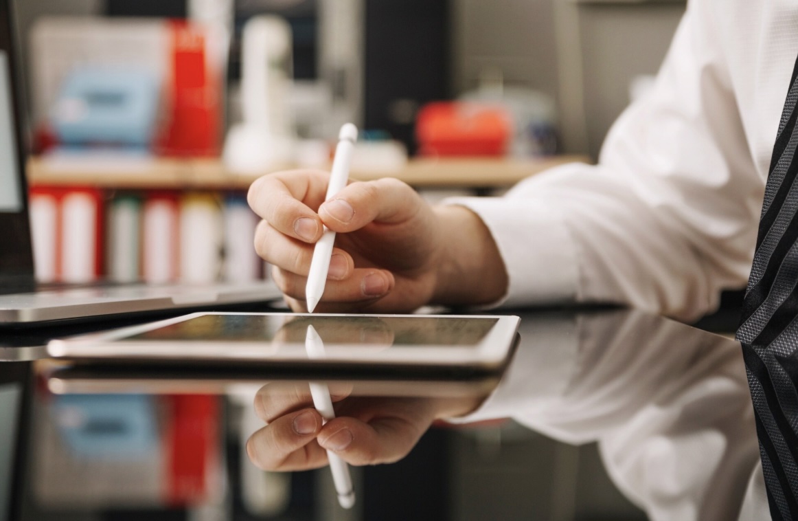 Multi-factor authentication Canadian business accounts — cybersecurity MFA protection
